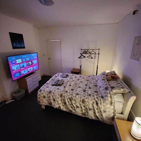 Nice Cosy Flat. Walking Distance To City Nottingham Exterior photo